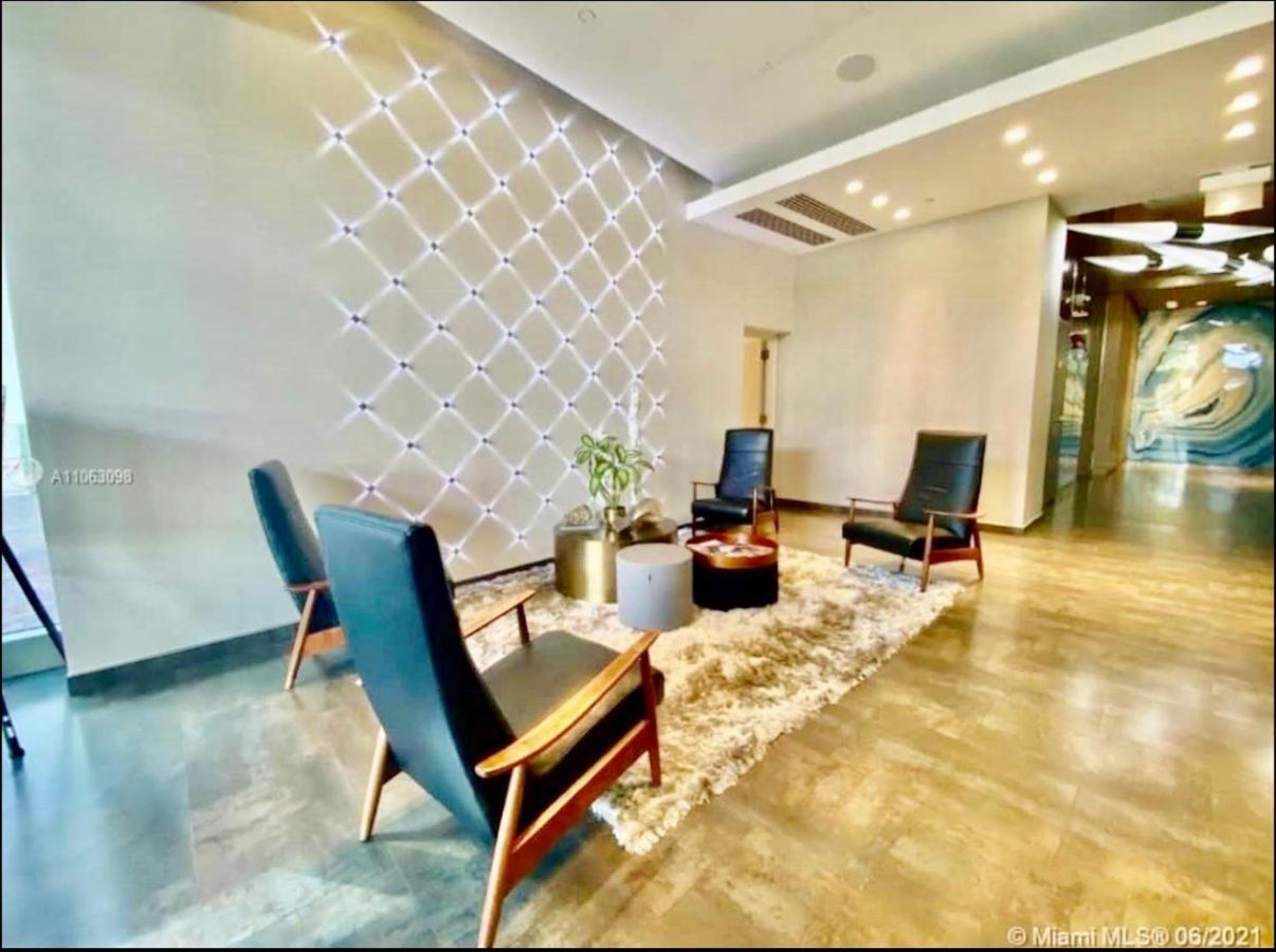 Spacious 2Bd 2Bth At Midblock Miami Exterior foto